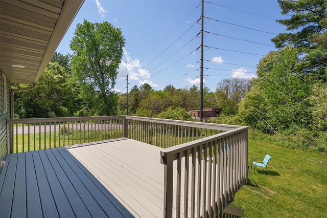 2544 Avery Lane, Altoona, WI 54720