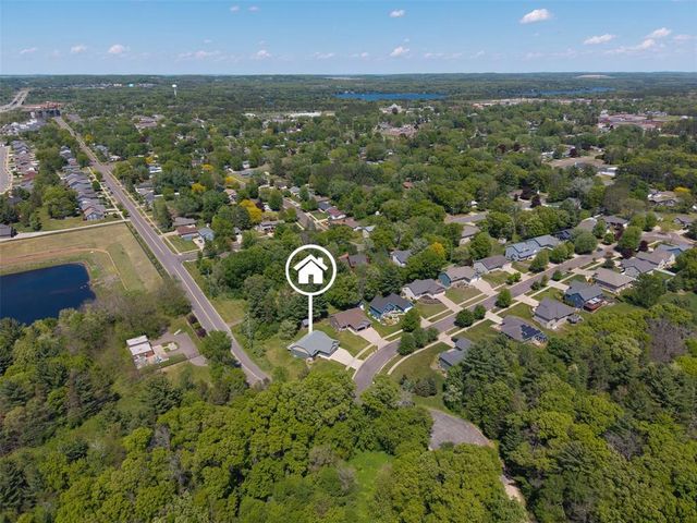 2544 Avery Lane, Altoona, WI 54720