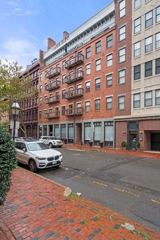 130 Fulton Street 16, Boston, MA 02109