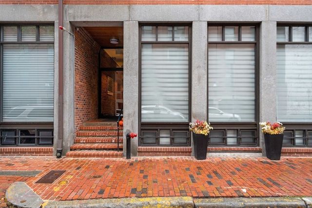 130 Fulton Street 16, Boston, MA 02109