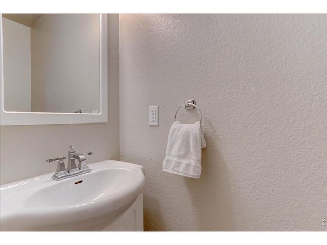 994 Milo Cir B, Lafayette, CO 80026