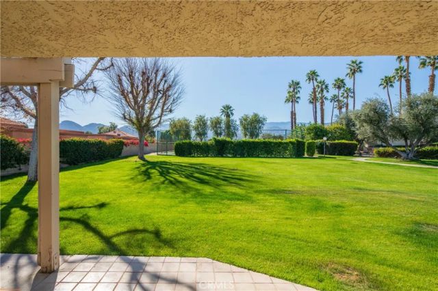 385 Via Osorno, Palm Desert, CA 92260