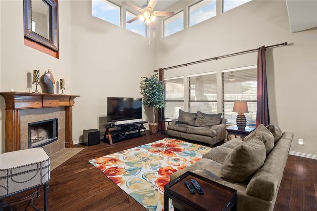 2952 Bahia, Grand Prairie, TX 75054