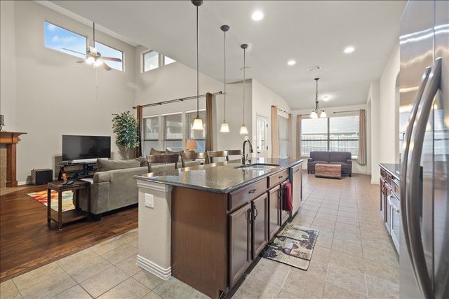 2952 Bahia, Grand Prairie, TX 75054