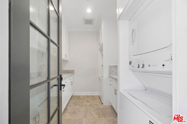 15201 Mc Kendree Avenue, Pacific Palisades (los Angeles), CA 90272