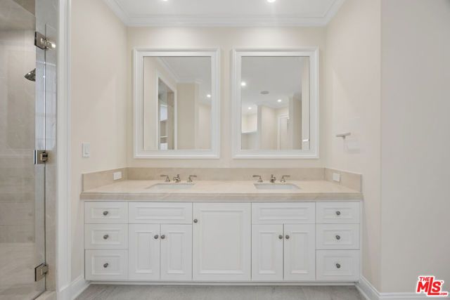 15201 Mc Kendree Avenue, Pacific Palisades (los Angeles), CA 90272