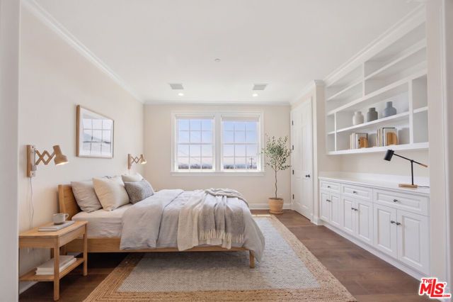 15201 Mc Kendree Avenue, Pacific Palisades (los Angeles), CA 90272