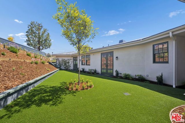 15201 Mc Kendree Avenue, Pacific Palisades (los Angeles), CA 90272