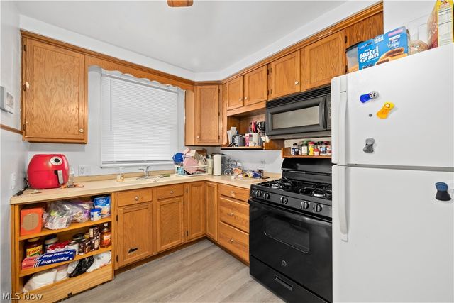 410 Nebraska Avenue, Lorain, OH 44052