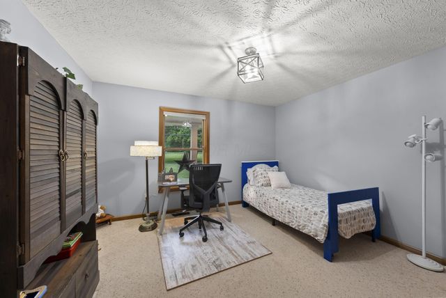 2360 Lewis Center Road, Lewis Center, OH 43035