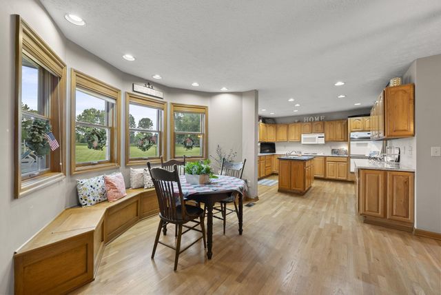 2360 Lewis Center Road, Lewis Center, OH 43035