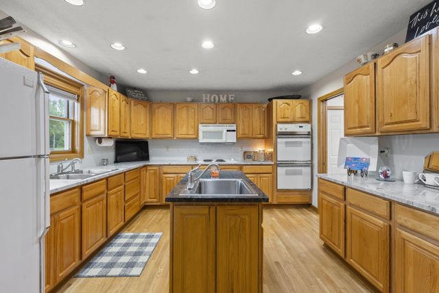 2360 Lewis Center Road, Lewis Center, OH 43035