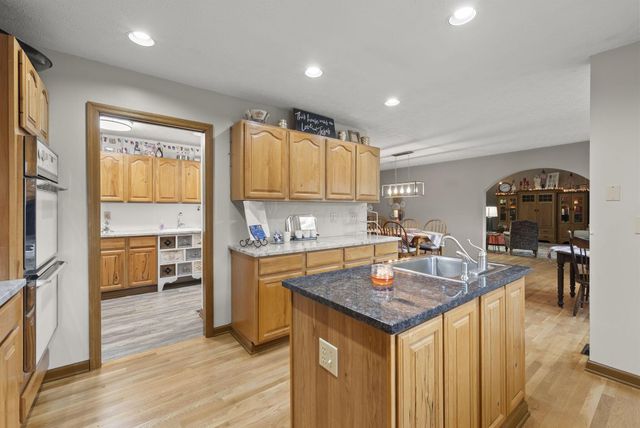 2360 Lewis Center Road, Lewis Center, OH 43035