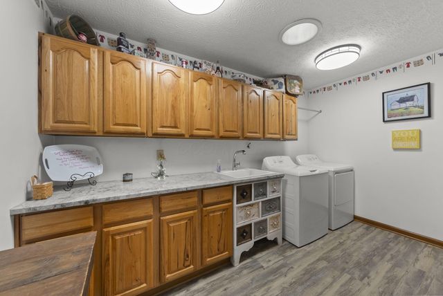 2360 Lewis Center Road, Lewis Center, OH 43035
