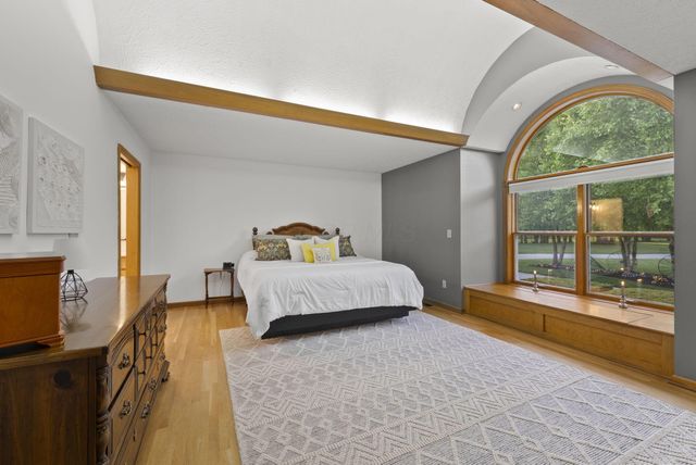 2360 Lewis Center Road, Lewis Center, OH 43035
