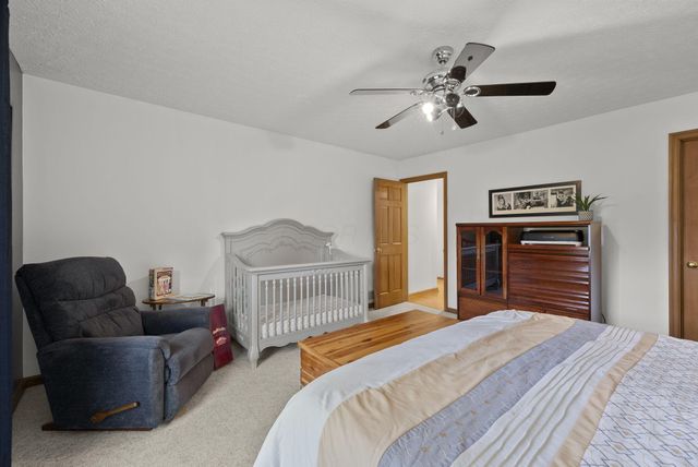 2360 Lewis Center Road, Lewis Center, OH 43035