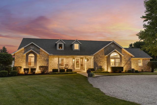 2360 Lewis Center Road, Lewis Center, OH 43035