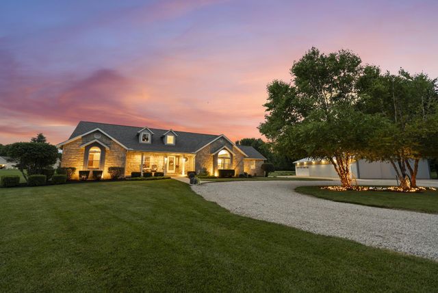 2360 Lewis Center Road, Lewis Center, OH 43035