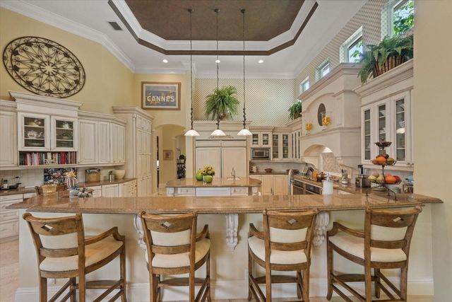 3678 Touch Of Class Court, Wellington, FL 33414