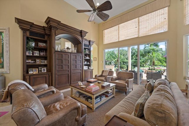 3678 Touch Of Class Court, Wellington, FL 33414