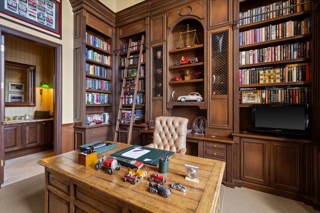 3678 Touch Of Class Court, Wellington, FL 33414