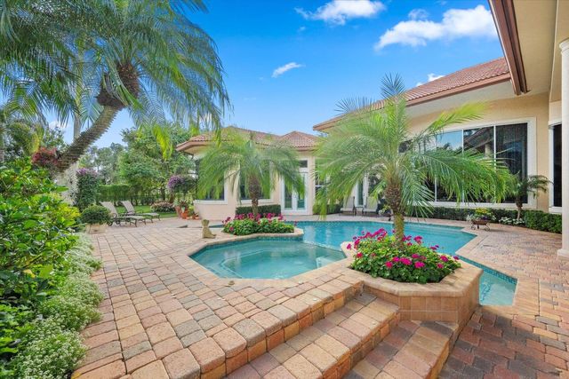 3678 Touch Of Class Court, Wellington, FL 33414