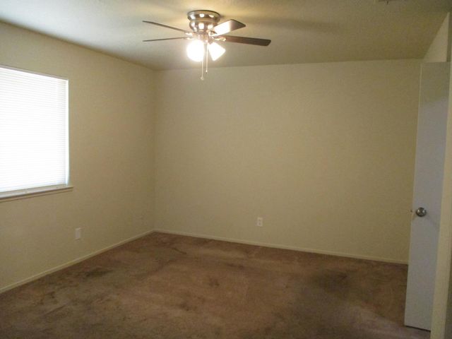 4156 Guernsey Ave, Stockton, CA 95215