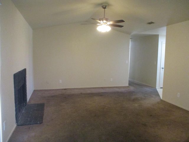 4156 Guernsey Ave, Stockton, CA 95215