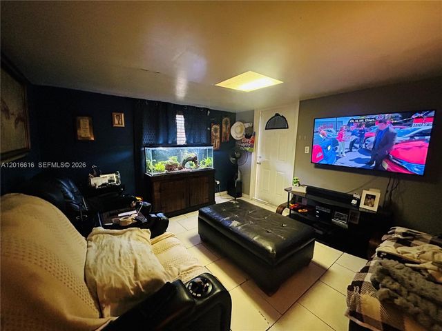 244 SW 36th Ave, Miami, FL 33135