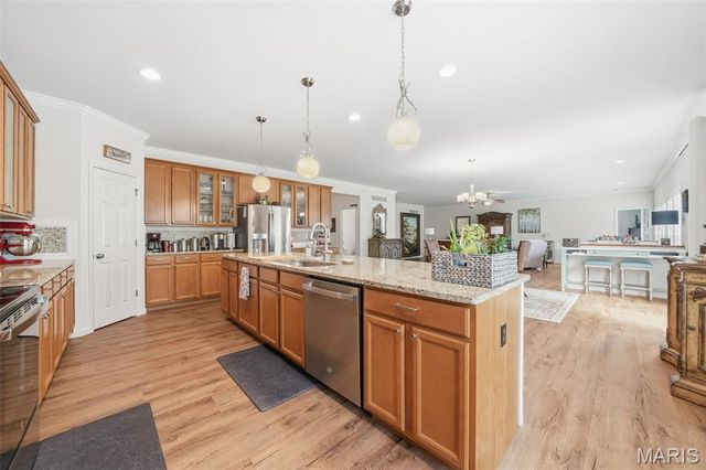 4302 Broken Rock Drive, Wentzville, MO 63385