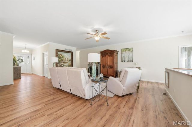 4302 Broken Rock Drive, Wentzville, MO 63385