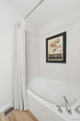 4302 Broken Rock Drive, Wentzville, MO 63385
