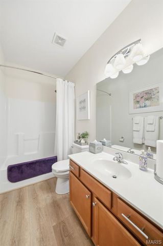 4302 Broken Rock Drive, Wentzville, MO 63385