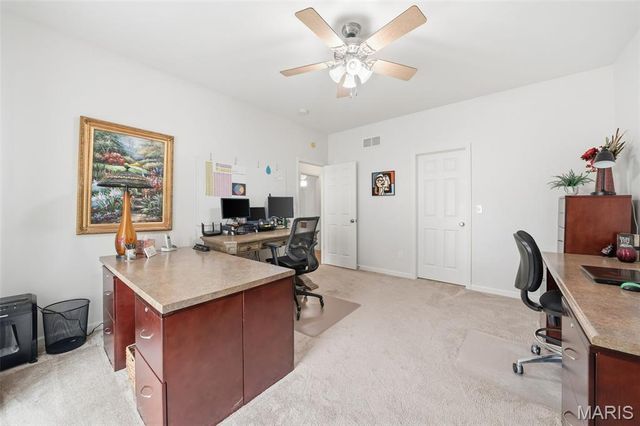 4302 Broken Rock Drive, Wentzville, MO 63385
