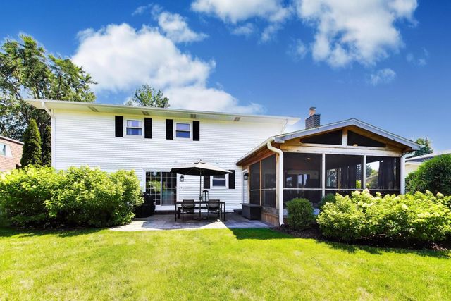 1340 PALMER Street, Downers Grove, IL 60516