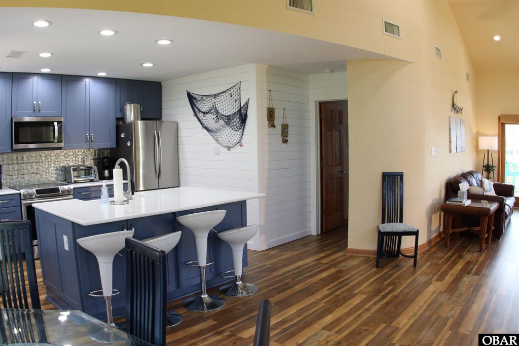 Image 4 of property listing at 939 Soundside Court Lot 134, Corolla, NC 27927