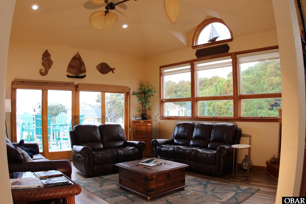 Image 7 of property listing at 939 Soundside Court Lot 134, Corolla, NC 27927