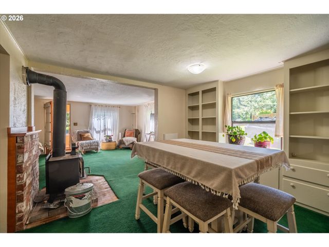 56054 Prosper Junction Rd, Bandon, OR 97411