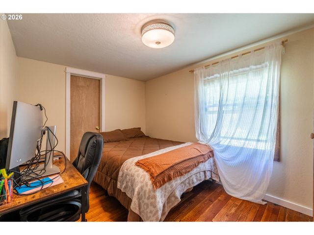 56054 Prosper Junction Rd, Bandon, OR 97411