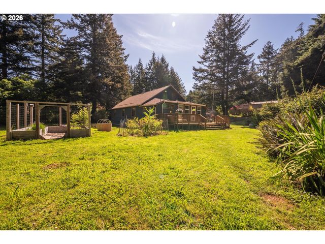 56054 Prosper Junction Rd, Bandon, OR 97411