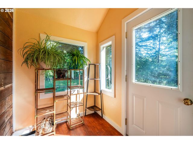 56054 Prosper Junction Rd, Bandon, OR 97411