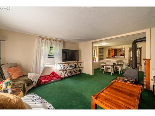 56054 Prosper Junction Rd, Bandon, OR 97411
