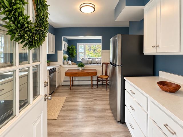 695 Calef Road, Manchester, NH 03103