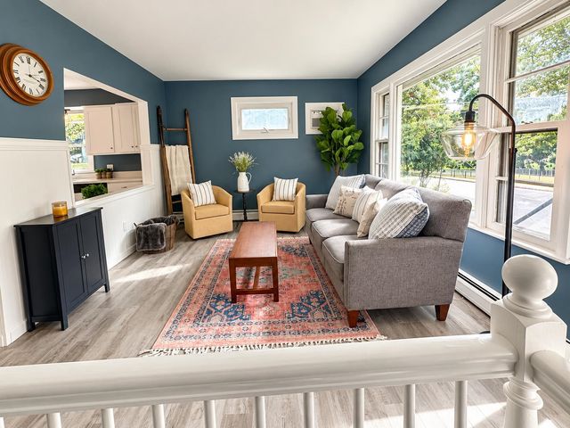 695 Calef Road, Manchester, NH 03103