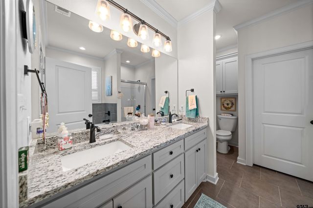 107 Rose Row Ln, Winona, TX 75792