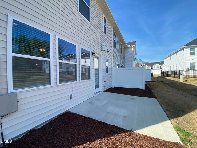 760 Creekway Drive, Fuquay Varina, NC 27526