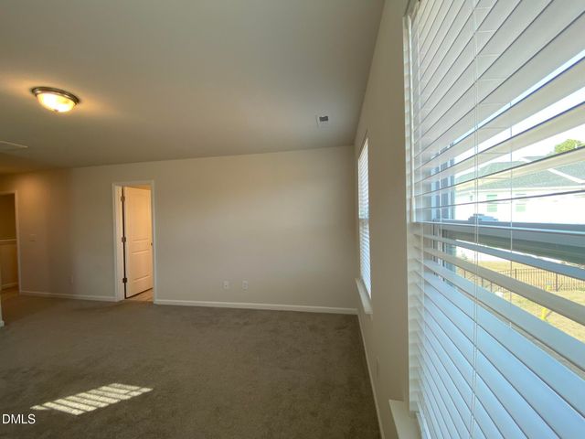 760 Creekway Drive, Fuquay Varina, NC 27526