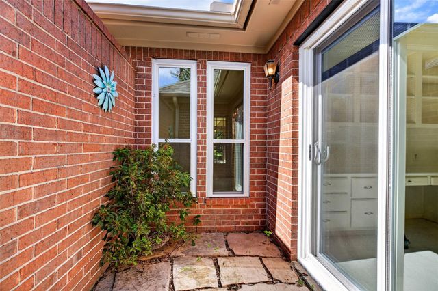 13911 Carriage Walk Lane, Houston, TX 77077