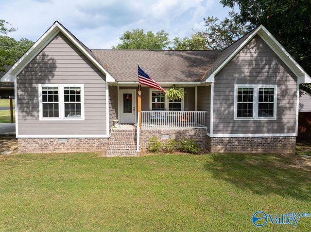 253 White Street, Rainsville, AL 35986