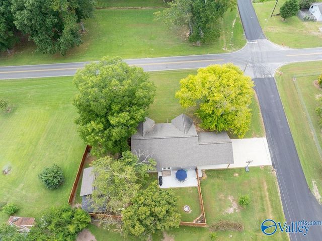 253 White Street, Rainsville, AL 35986
